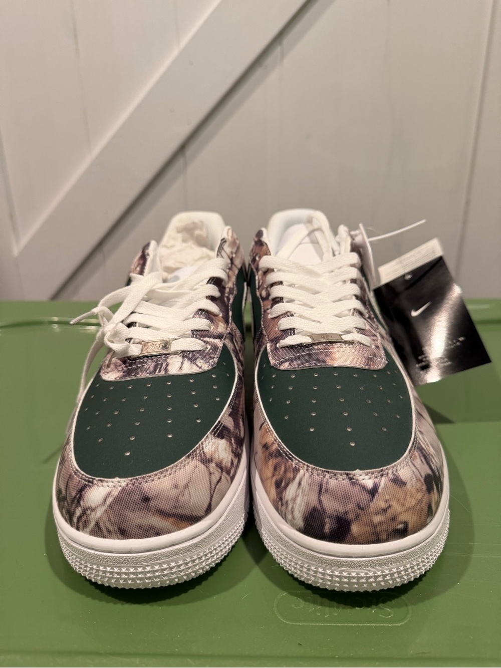 Nike Men's Low-Top Sneakers in Green and Brown Camo